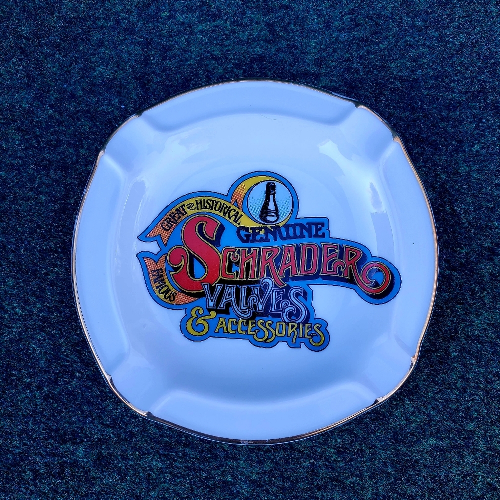 VTG SCHRADER VALVES AND ACCESSORIES Ashtray Genuine Famous Historical Style 665